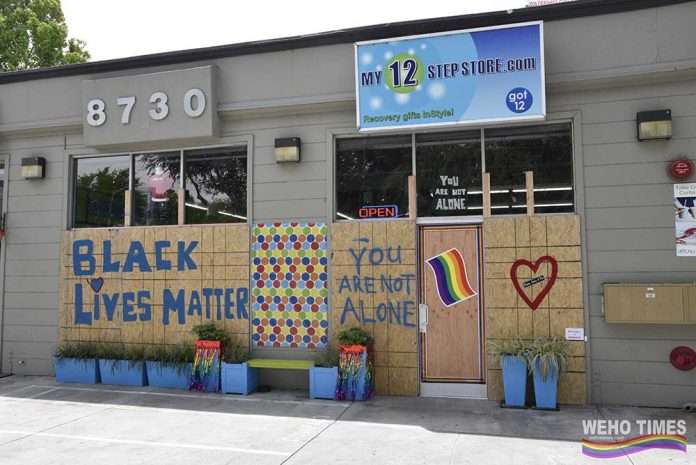 Boarded Up Weho Businesses Use Plywood To Create Art And Send Messages Of Solidarity With Black Lives Matter Weho Times